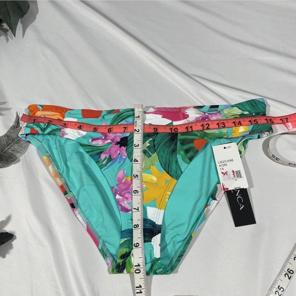 NWT La‎ Blanca [ 14 ] Shirred Side Bikini Bottoms in Tropea Breeze - Picture 4 of 11